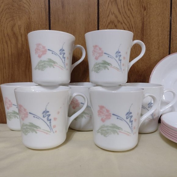 14 pcs Vintage Corelle / Corning Cups & Saucers Pastel Ballet Pattern - Picture 3 of 13